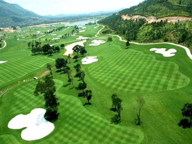 Sân golf Phượng Hoàng được xây dựng khi chưa quy hoạch