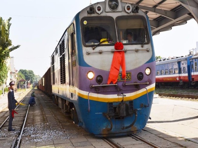Tăng nhiều đôi tàu đi các tỉnh miền Trung vào dịp hè