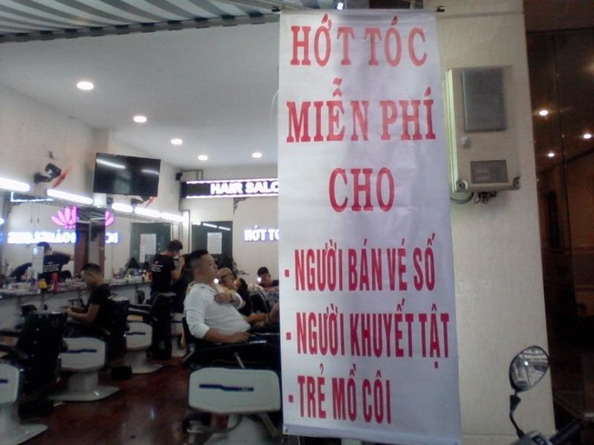 Mừng vì được tiếp tục hớt tóc miễn phí cho người nghèo