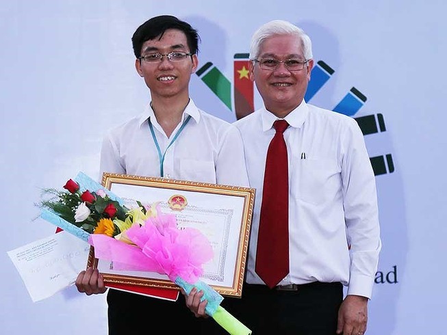 Bình Phước kêu gọi người dân bình chọn trí thức tiêu biểu