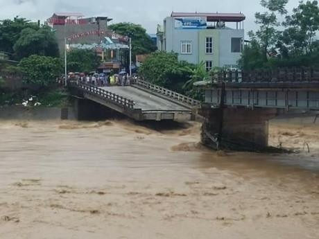 Tìm thấy thi thể phóng viên mất tích trong lũ ở Yên Bái