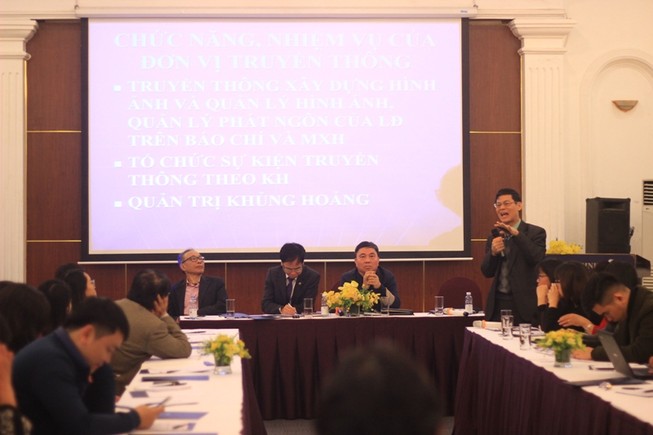 Còn nhầm giữa phát ngôn và cung cấp thông tin báo chí