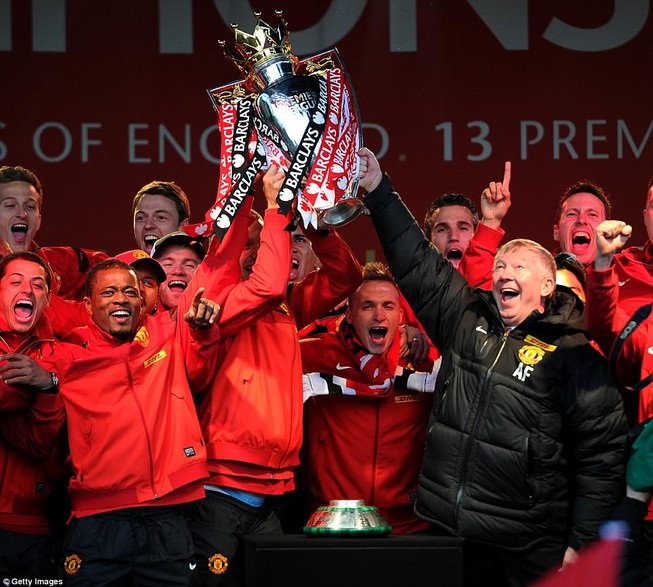 Huyền thoại Sir Alex Ferguson nguy kịch,cả thế giới cầu nguyện