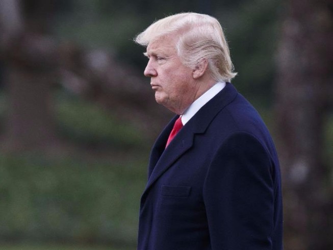 Ông Trump rớt 220 hạng trong danh sách tỉ phú thế giới
