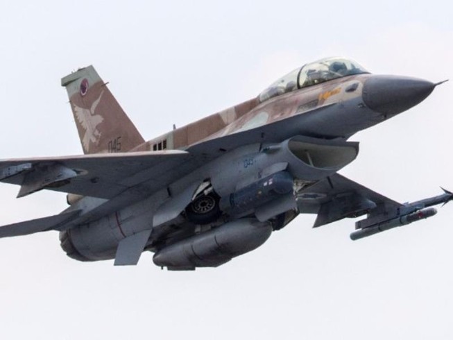Syria tuyên bố bắn máy bay Israel 'vi phạm không phận'