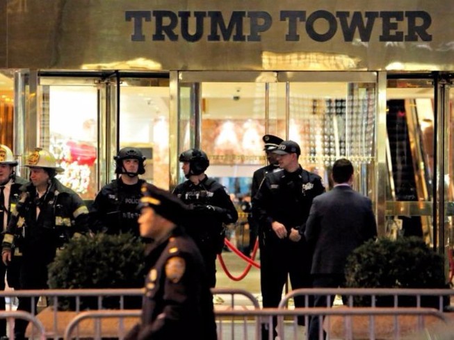 Máy tính chứa thông tin mật về ông Trump bị đánh cắp