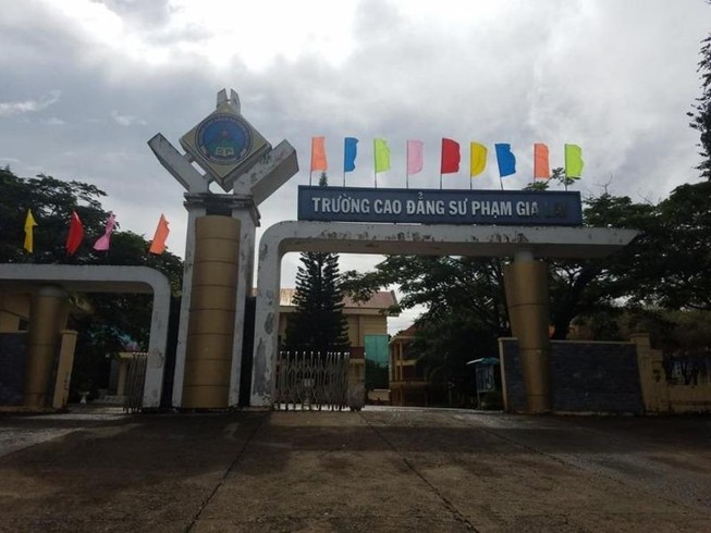 'Thủ khoa Tú Xương'
