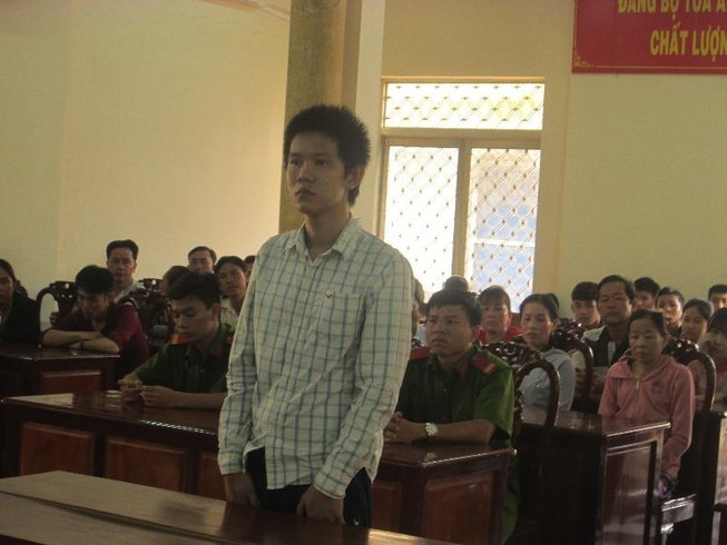 Thanh niên giết chủ nợ vì bị đòi tiền
