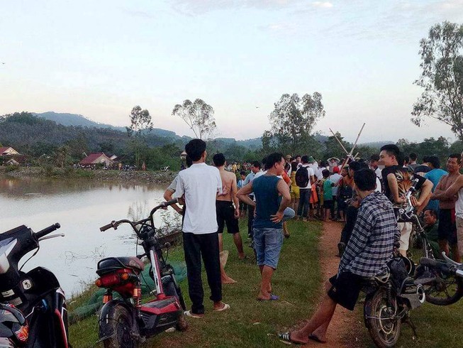Một buổi chiều có 4 người đuối nước, 2 người tử vong