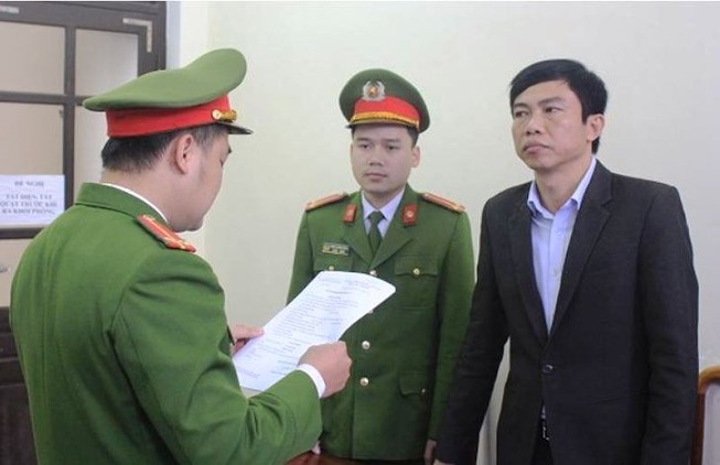Kế toán tham ô: Bí thư, chủ tịch xã bị kỷ luật