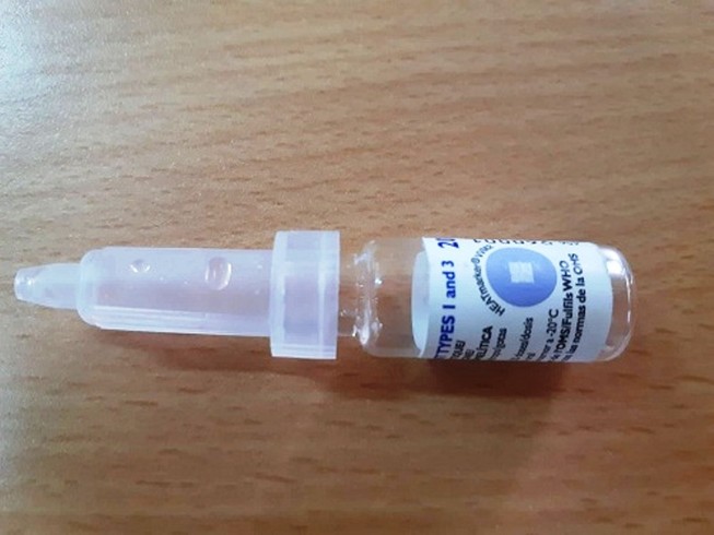 Bé 3 tháng tuổi bị đổ vaccine bại liệt vào miệng quá liều