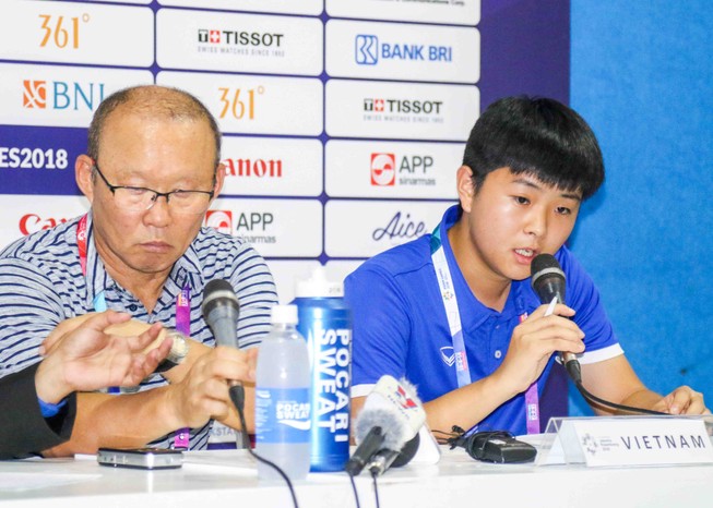 Ông Park sẽ loại 7 cầu thủ cho AFF Cup 2018