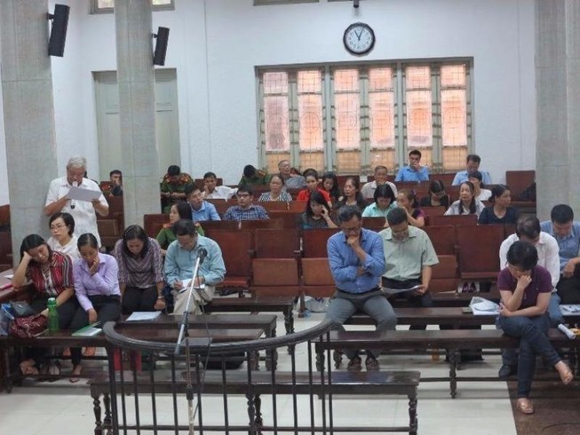 Vụ xử cựu ĐBQH Châu Thị Thu Nga: Các bị hại nổi giận