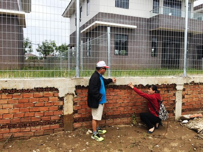 Đất dự án này lấn sang dự án khác