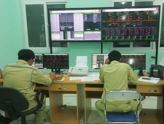 Đóng điện trạm biến áp không người trực tại Quảng Ngãi