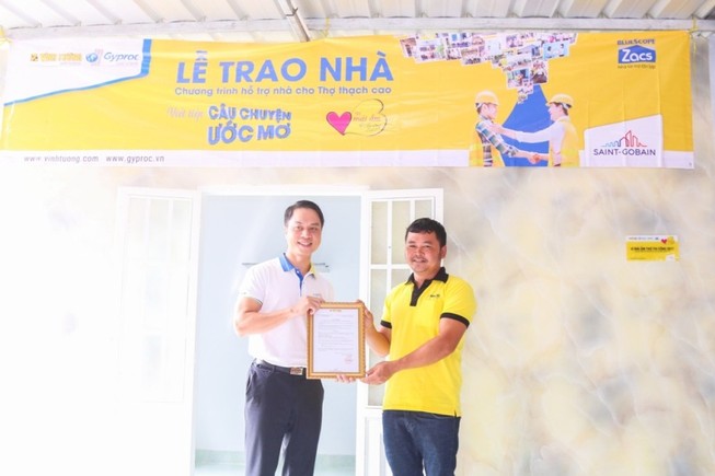 Vĩnh Tường – Gyproc: 15 tổ ấm mới cho thợ thạch cao