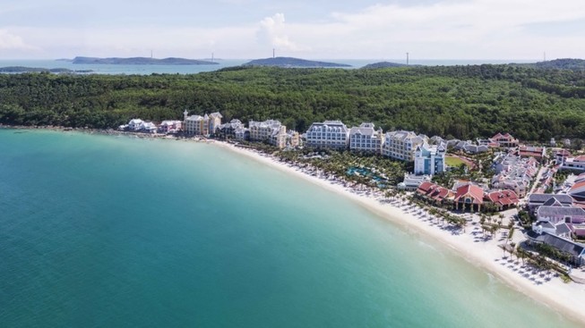 Ai đang là nhà đầu tư du lịch hàng đầu Việt Nam?