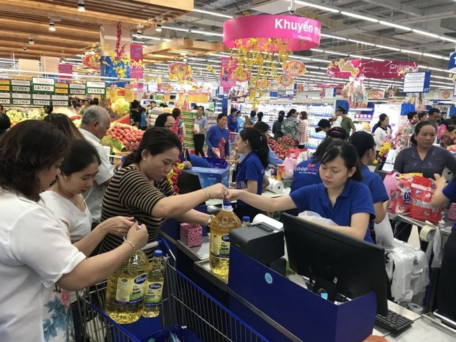 Co.opmart tăng giờ hoạt động phục vụ Tết 