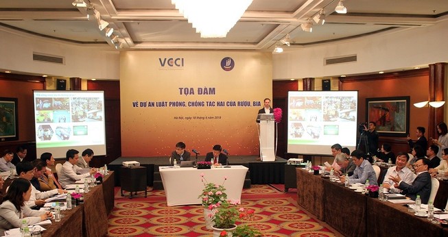 Thành lập Quỹ nâng cao sức khỏe: “Quýt làm cam chịu”