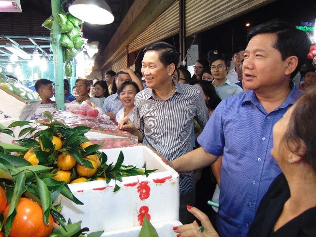 Bí thư Thành ủy TP.HCM lo bữa cơm an toàn cho dân