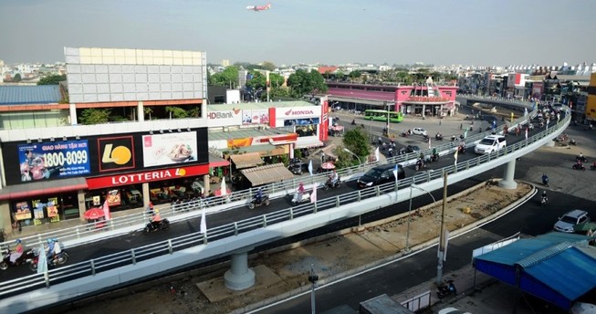 Nâng giá bồi thường đất để xây cầu vượt ngã 6 Gò Vấp