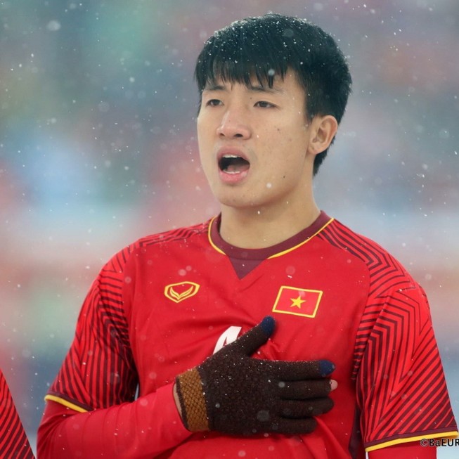 Bùi Tiến Dũng cùng các sao tham gia Ngày hội gia đình