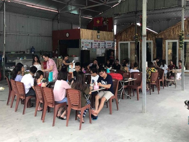 Thời tiết xấu, 5.000 du khách mắc kẹt tại đảo Cô Tô