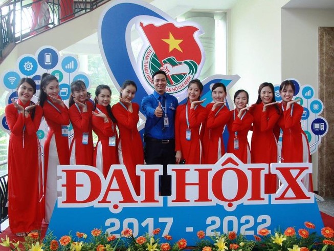 Đoàn phải thể hiện vai trò giám sát và phản biện