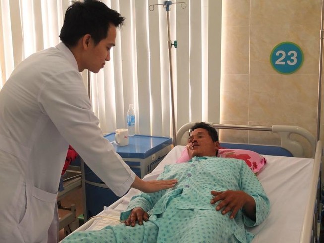 Ba người bị lóc hết da của quý vì... bất cẩn