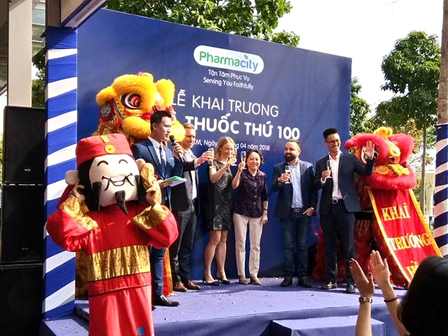 Pharmacity tưng bừng khai trương nhà thuốc thứ 100