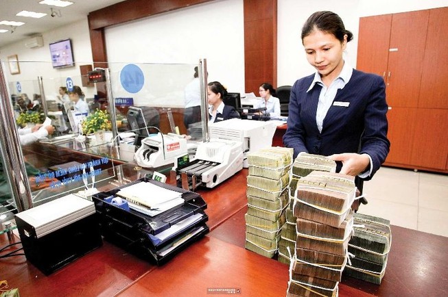 Không nên nhầm tưởng với 'siêu lãi suất' tiền gửi