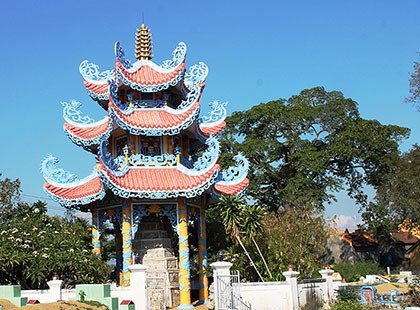 Một làng có 3 cụ cây gần 300 năm tuổi