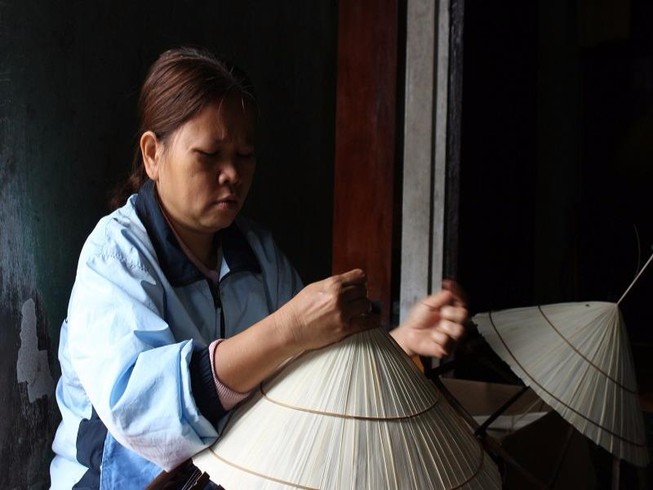 Vợ cựu binh Gạc Ma một mình nuôi 4 con vào Đại học