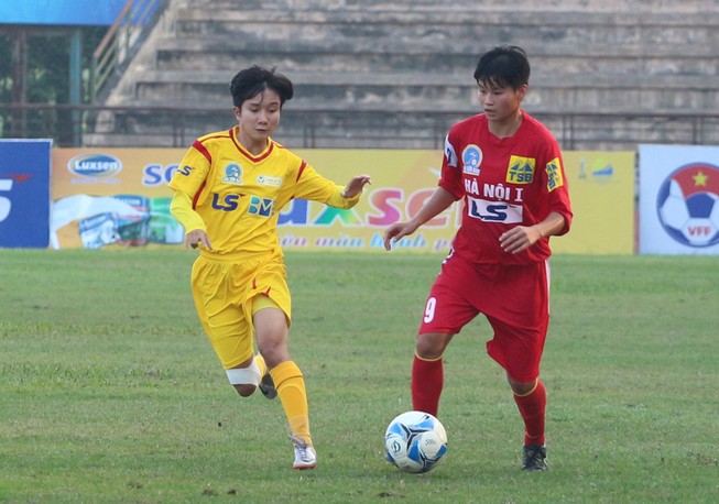 TP.HCM I thắng chật vật tại Thiên Trường