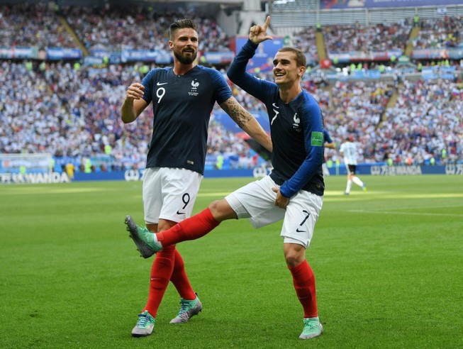 Chuyển động World Cup: Griezmann cảnh báo Uruguay đá câu giờ