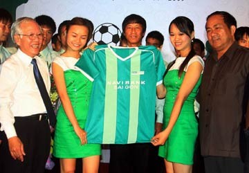 Cựu HLV Vũ Quang Bảo: “Họ vẫn giữ được lửa!”
