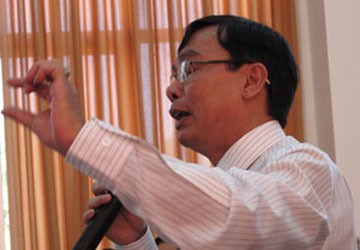 Đến đâu, nhà báo cũng bị từ chối cấp thông tin
