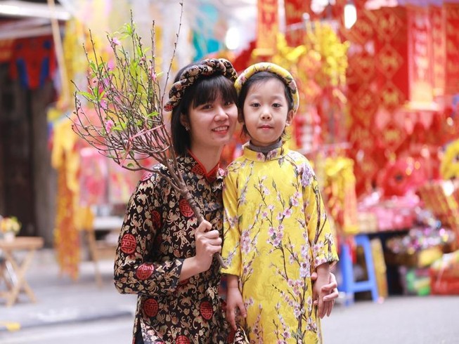Chợ hoa Hàng Lược nhộn nhịp những ngày giáp Tết