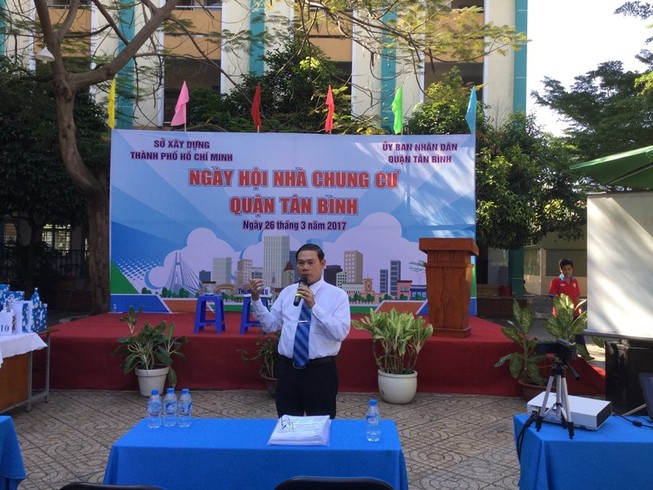 Đi ngày hội nhà chung cư thêm kiến thức lại có quà