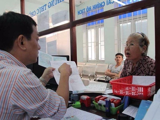 TP.HCM: Động viên hơn 1.000 cán bộ nghỉ hưu trước tuổi