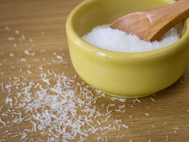 Ai không nên sử dụng bột ngọt?