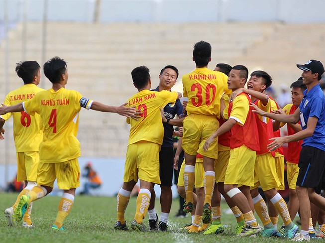 VCK U-19 quốc gia: Chung kết trong mơ!