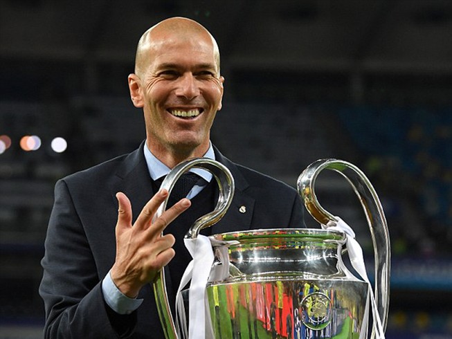 Sốc: Zidane tổ chức họp báo bất thường,từ chức HLV Real Madrid