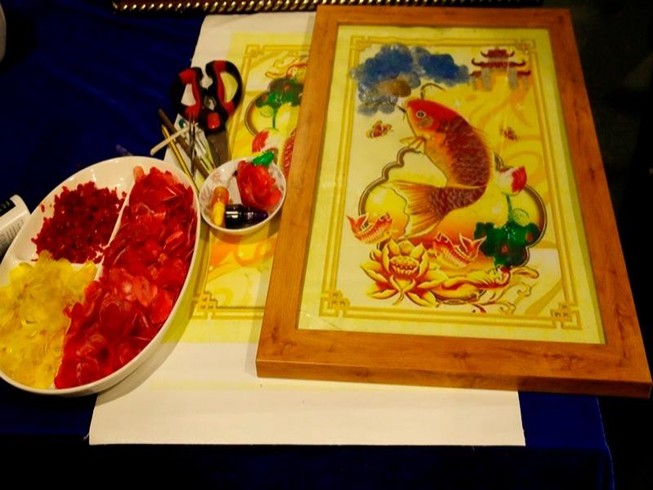 Dùng vảy cá làm tranh nghệ thuật - ý tưởng tuyệt vời