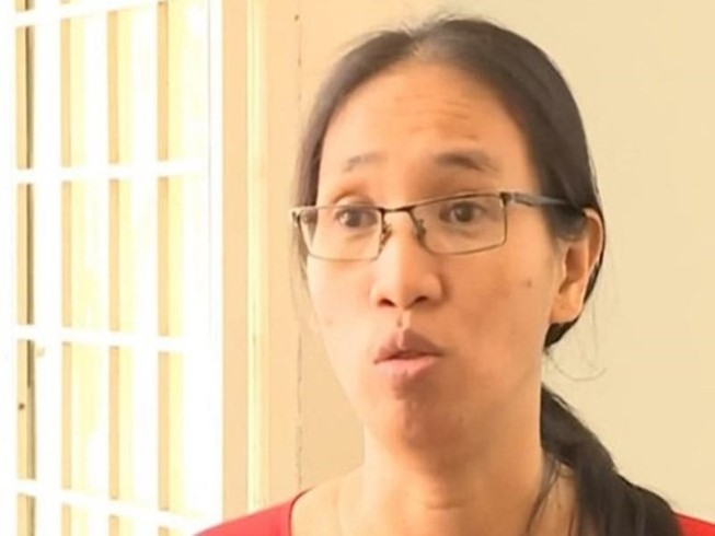 Cô giáo 'im như thóc' xuống làm nhân viên văn phòng