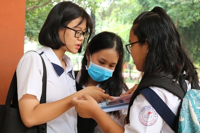 Công bố đáp án môn tiếng Anh tuyển sinh 10