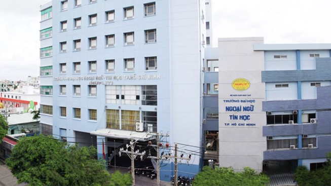 Miễn nhiệm chức vụ hiệu trưởng ĐH Ngoại ngữ - Tin học TP.HCM