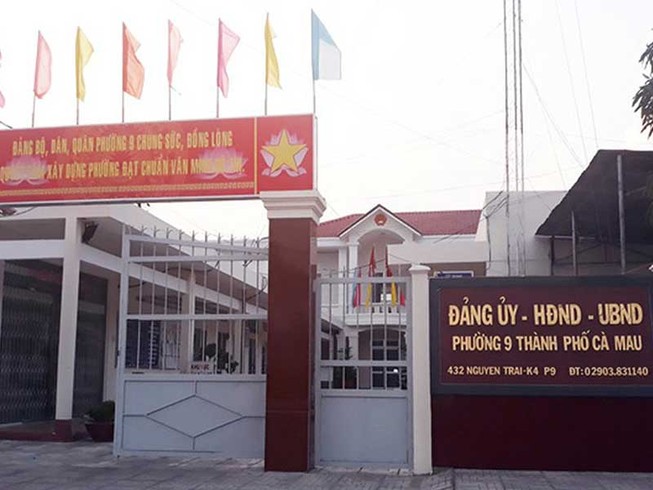 Bị đề nghị kỷ luật vì nhận tiền ‘không khách quan’