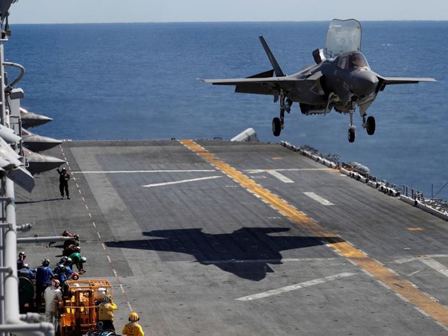 Nhật mua F-35 để xoa dịu Mỹ về thương mại