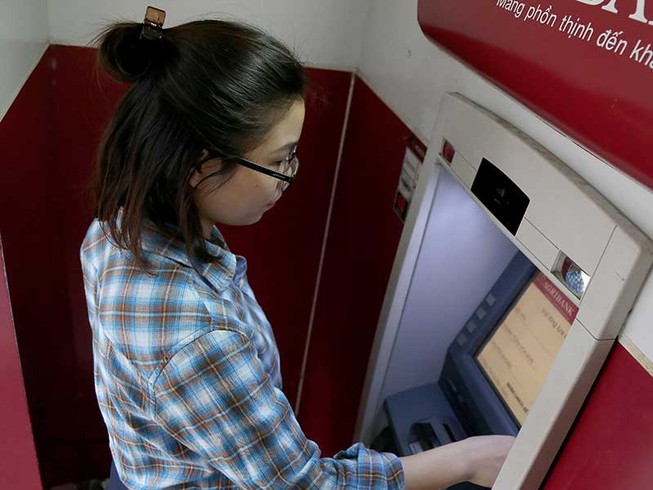 85 triệu thẻ ATM chuyển sang thẻ chip: Hết lo mất tiền?